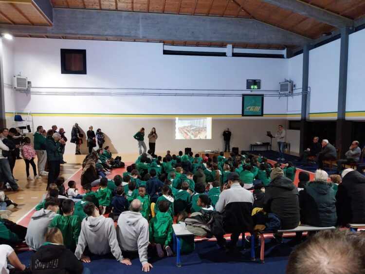 Il Vescovo incontra i ragazzi dell’Oratorio di Ponte San Pietro e del Giemme: “Fantastica realtà”