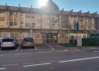 Ambivere, il Municipio diventa “green”: uffici trasferiti per un restyling da un milione di euro