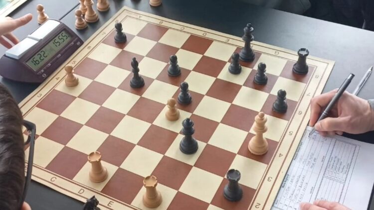 “Che mossa, ragazzi!”: la scuola di Presezzo trionfa al Trofeo provinciale di scacchi e vola ai regionali