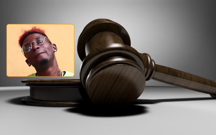 Bello Figo in tribunale a Bergamo: il trapper a processo per violenza sessuale su una 15enne