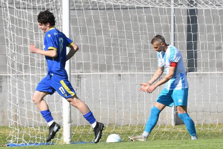 Calcio dilettanti, riscatto Ponte Mapello; primo giro playoff in Terza: super rimonta del Madone sul Suisio