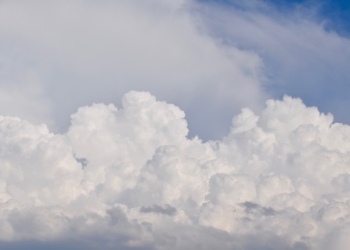 Meteo weekend nell’Isola Bergamasca: cielo a metà tra sole e nuvole, ma temperature primaverili e zero pioggia