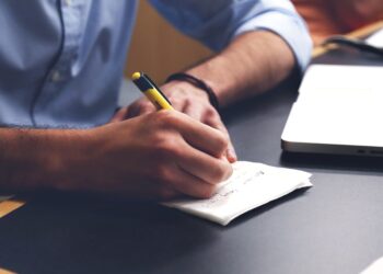 Cerchi lavoro a Bergamo? Ecco i 148 annunci dei Centri per l’Impiego